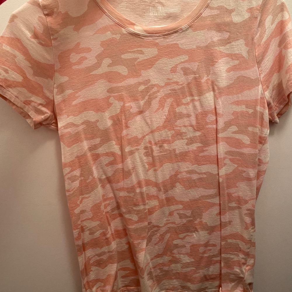 Gap short sleeve
